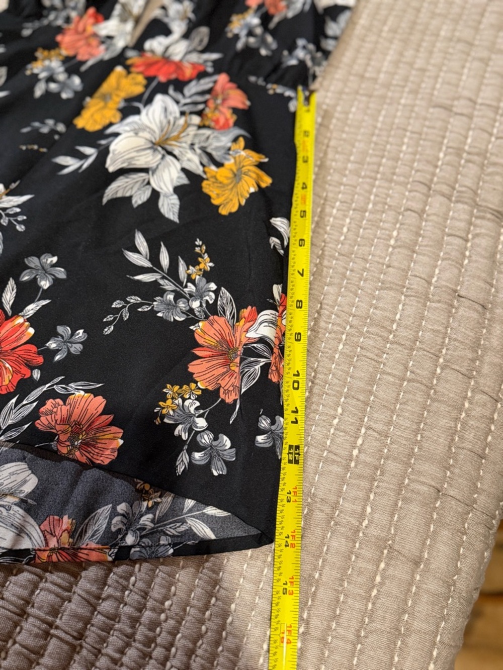 VCAY Crisscross Tie Back Floral Print Romper Size 4/6 - Picture 7 of 12